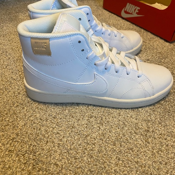 Worn once Nike Court Legacy 2 mids! - Picture 4 of 6
